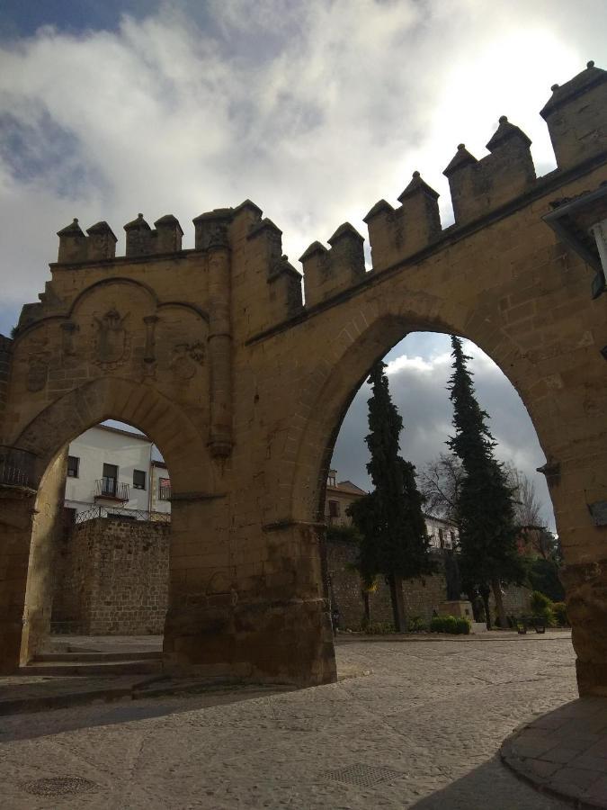 Arco De Villalar Baeza Exterior foto